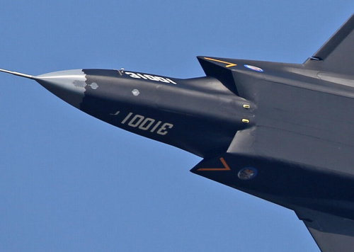 歼31机腹高清照曝光 弹舱门清晰可见(组图) 歼31机腹高清照曝光 弹舱门清晰可见(组图)