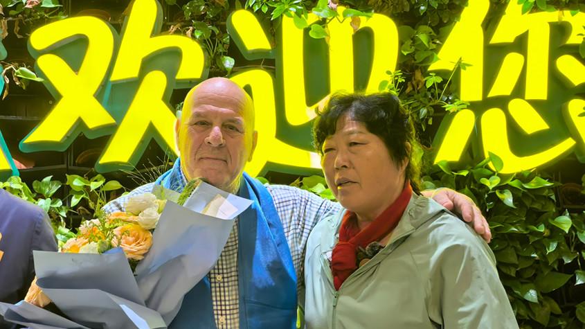 时隔26年，殷玉珍和“赛考斯”再相逢