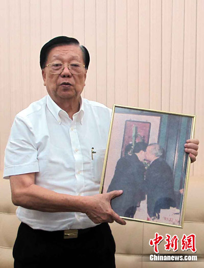 ����կ����������Ŭ�˳��м�����ѪŨ��ˮ